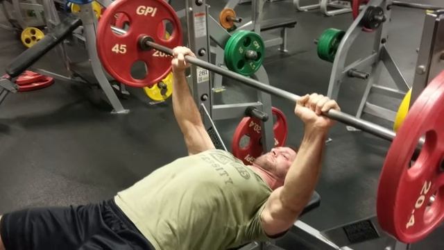 Improve Chest Muscle Growth - No Games Just Gainz смотреть онлайн