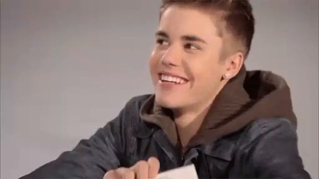 GIF Of Justin Bieber смотреть онлайн