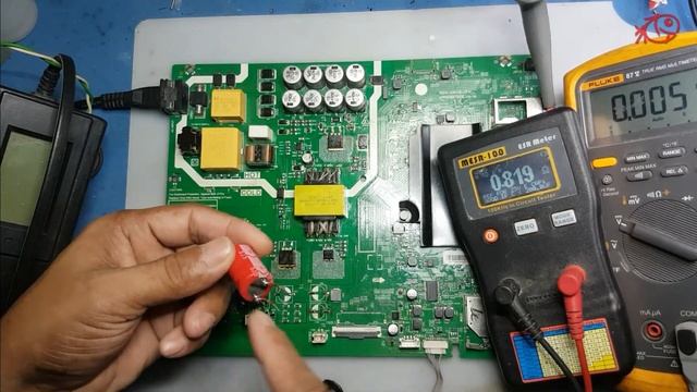 Skyworth Smart TV 43UB5560 POWER OFF AFTER 5 TO 10 MINUTES | How to DECREASE the Backlight current. смотреть онлайн