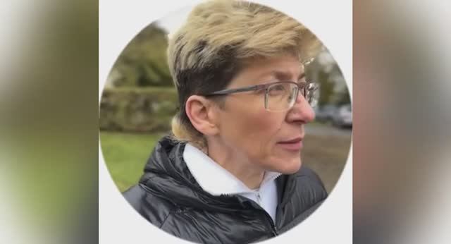 Когда твою машину заблокировали во дворе.