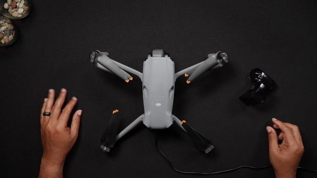 Air3 - Using the DJI Assistant 2 Software смотреть онлайн