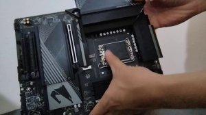 [UNBOXING] PLACA MÃE AORUS ELITE B760 DDR4 LGA1700 @GIGABYTE_Global