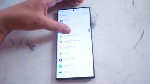 Samsung S22 Ultra - How to enable or disable Microsoft Outlook notifications смотреть онлайн