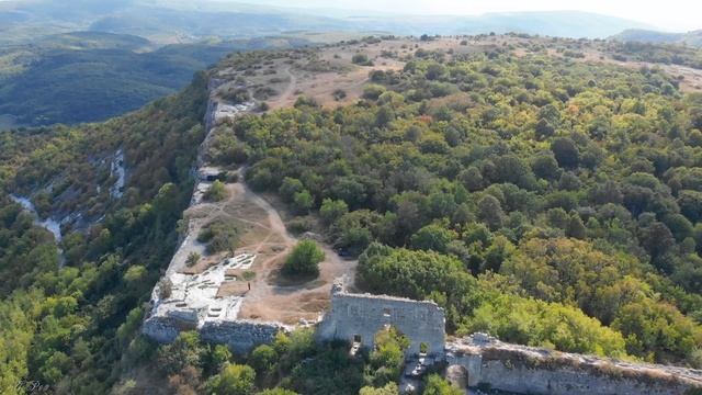 Крым, Мангуп-Кале (4K) смотреть онлайн