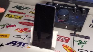 Телефон не загружается дальше логотипа Андройд