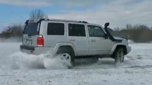 Jeep Commander drift