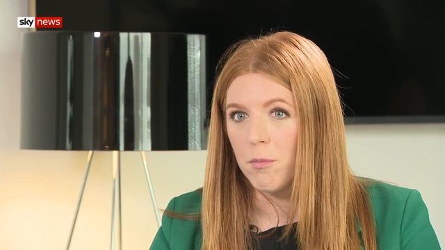 Trans cyclist defends her right to race in women's competitions смотреть онлайн