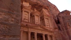 From Taba to Petra and back