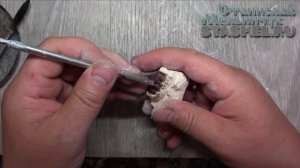 Пластмассовые зубные коронки. ч.2. Вырезание смоделированного мостика перед гипсовкой в кювету.