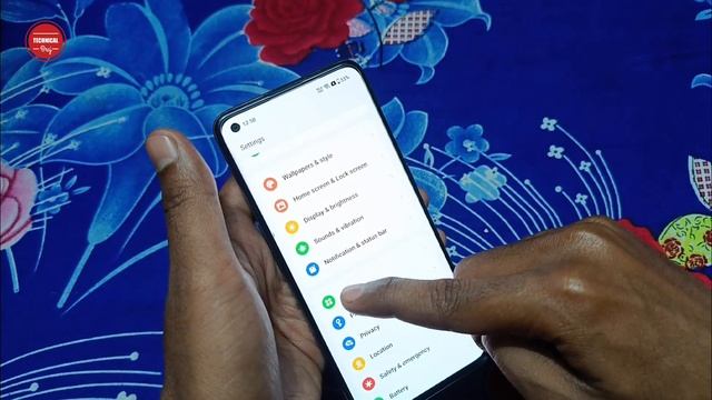 How To Remove Ads From Music Player In Realme in Android 13 Update | realme music App Add Problem смотреть онлайн