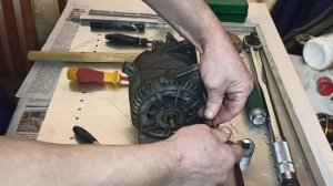 Генератор Bosch 90А, раскалываем генератор, секретный способ!