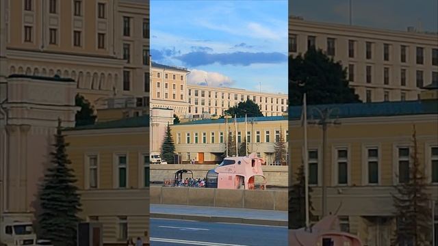 Кремлёвская набережная, Водовзводная, Беклемишевская башни, Софийская набережная, каменный мост