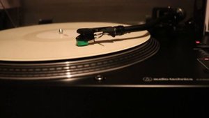 Radiohead - Idioteque (On an AT-VM95E)