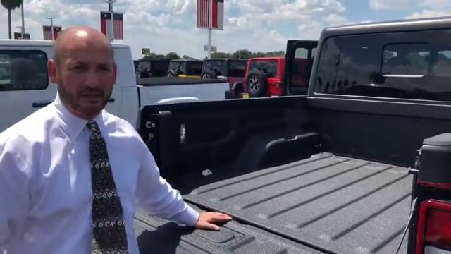 2019 Jeep Gladiator walk around -Training смотреть онлайн