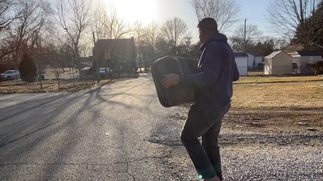 1967 Lincoln Project Update 25 Feb 2024 Gas Tank Work смотреть онлайн