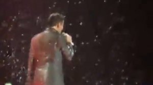 George Michael Performs Last Christmas