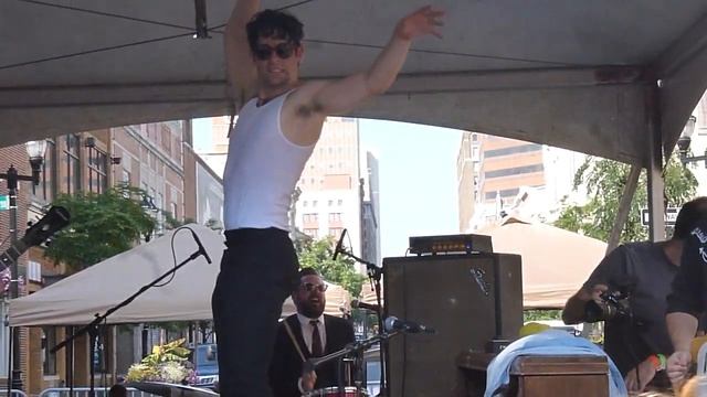 Low Cut Connie_ Shake It Little Tina@Rockabilly Rumble
