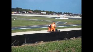 Jorge Lorenzo Crash Philips Island 2011 Jari Putus !!