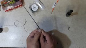 Простая удочка для рыбалки с лодки в отвес своими руками.