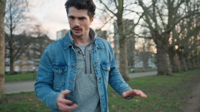 5 Easy Smartphone Camera Transitions - FULL Explanation смотреть онлайн