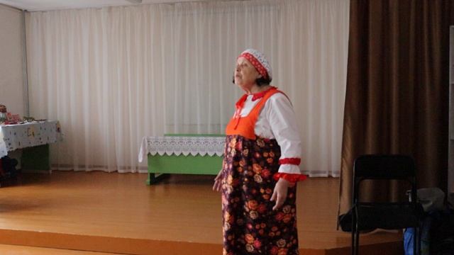 стихи читает А.Ужегова