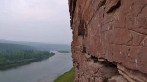 "Ленский вальс" - на стихи Жигаловского поэта Анатолия Кустова, в исполнении Юрия и Алексея Кочубей.