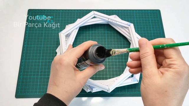 Simple Ideas by Paper - Great wall decor for your home - Hexagonal Paper Frame