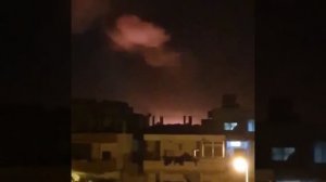 ВВС Израиля сегодня ночью нанесли удар по складам с иранским оружием в порту сирийской Латакии.