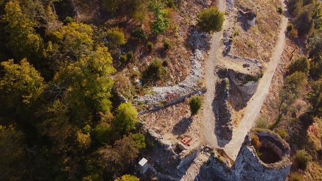 Абхазия 2020. Входные ворота Анакопийской крепости | Cinematic footage. Mavic Mini смотреть онлайн