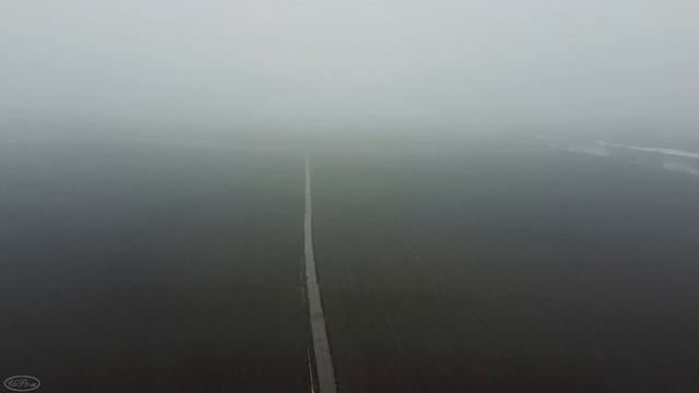 Полёт в тумане. Март 2020 — DJI Mavic Mini смотреть онлайн