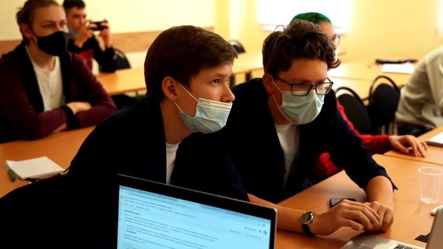 Программирование и основы науки о данных, 2020