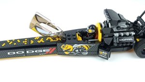 LEGO Speed Champions 76904 Mopar Dodge//SRT Top Fuel Dragster and 1970 Dodge Challenger T/A - Revie