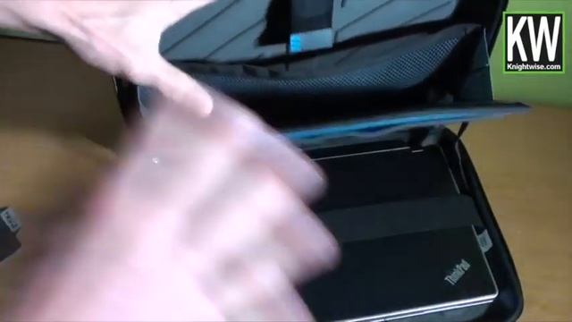 kw607 : Reviewing the Thule Gauntlet 13 inch Macbook pro and iPad attache Case. смотреть онлайн