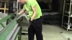 Листогиб ручной, работа листогиба делаем короб для вентиляции www.stoki.ru www.sks-master.ru