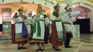 У мене ж молодой муж гуляка...(плясовая) с.Круглое Белгородская обл.