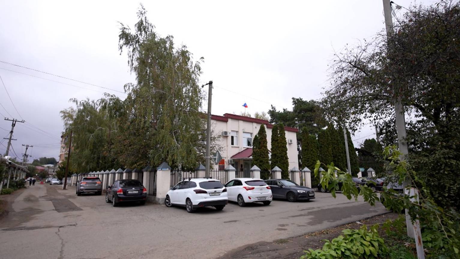 Проверку начали по факту нападения судьи на девушку в Усть-Лабинске