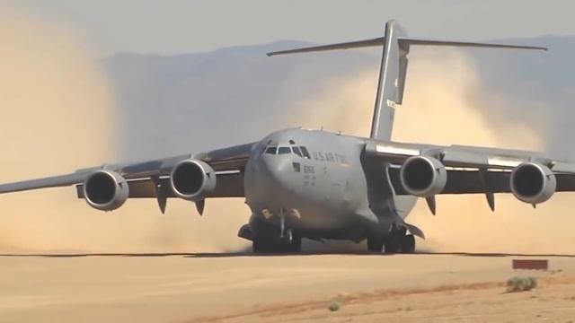 Ввс Сша C17 Глобмастер Полный Обзор Внутри И Снаружи смотреть онлайн