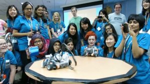 Sumo Robot: Final Match (2014 Googel Anita Borg Scholars' retreat: APAC)