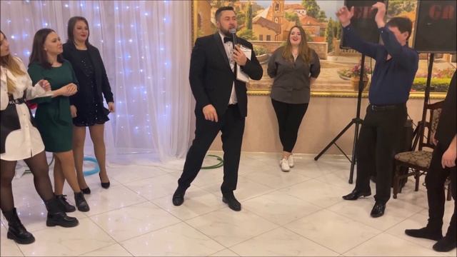 Ржачный танцевальный батл. Тамада в шоке