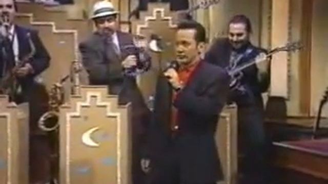 Rob Schneider as Elvis смотреть онлайн