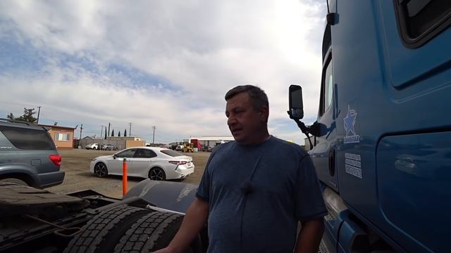 Купил Новый Грузовик Kenworth W900L смотреть онлайн