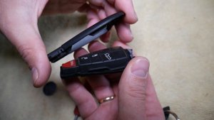 JEEP GRAND CHEROKEE KEY FOB BATTERY REPLACEMENT. KEY NOT WORKING FIX