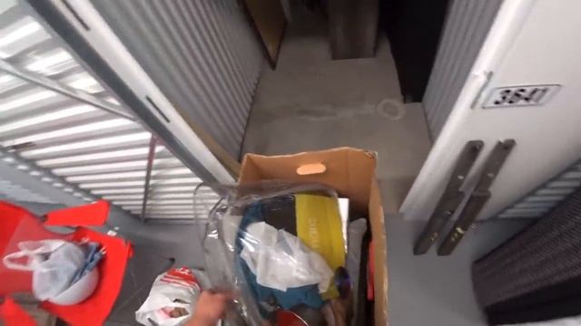 Аукцион Контейнеров Нашёл Крутые Часы И Iphone смотреть онлайн