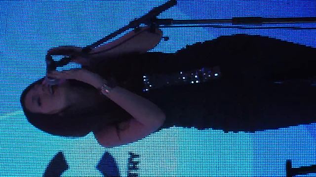 Katie Armiger - "Scream" смотреть онлайн