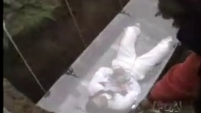 Buried Alive Stunts go Wrong смотреть онлайн