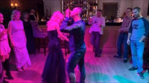 Дружка убила гостей на свадьбе! Шпагат это просто шок!