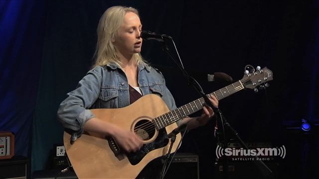 Laura Marling - How Can I [LIVE @ SiriusXM]