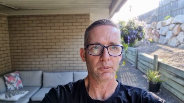 Cinematic Mode - Apple Copied Samsung смотреть онлайн