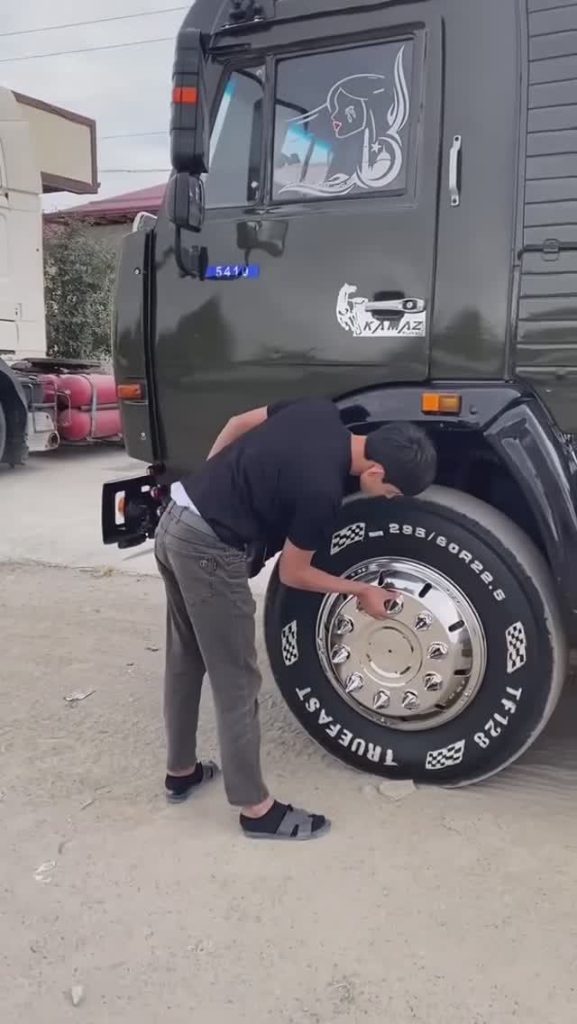 Как вам КАМАЗ? смотреть онлайн