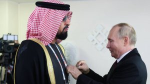 Путин вручил орден Дружбы главе Азиатской шахматной федерации